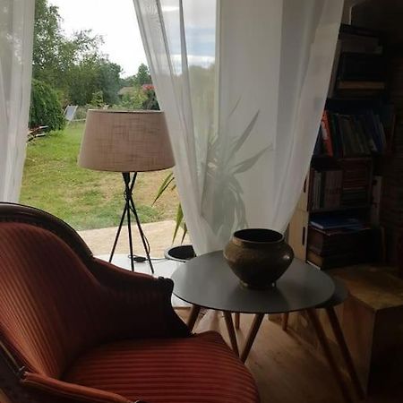 Chaumiere Avec Sa Toiture Recouverte De Chaume !!! Donnemain-Saint-Mames Eksteriør bilde